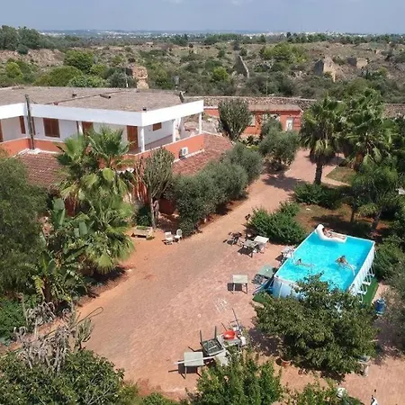 Il Carrubo Ferienhaus